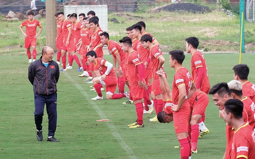 Bóng đá Việt Nam hôm nay: HLV Park Hang Seo nói về việc gia hạn hợp đồng với VFF