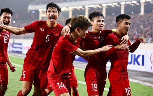 U22 Việt Nam tập huấn nước ngoài, Tấn Sinh tiết lộ cách ‘dụng binh' của thầy Park