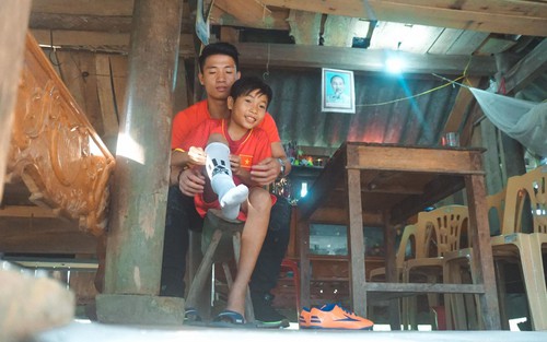 Tiến Dũng hăng hái hoạt động thiện nguyện