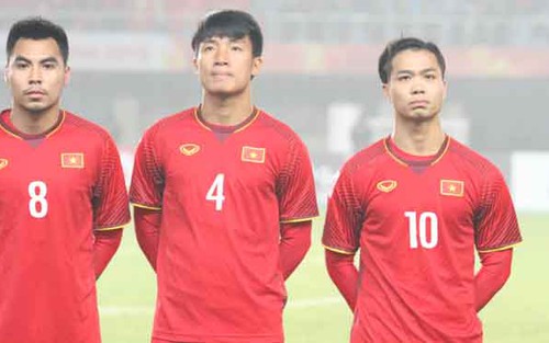 Công Phượng cạnh tranh Vua phá lưới nội, đối thủ của tuyển Việt Nam triệu tập tiền đạo gốc Phi