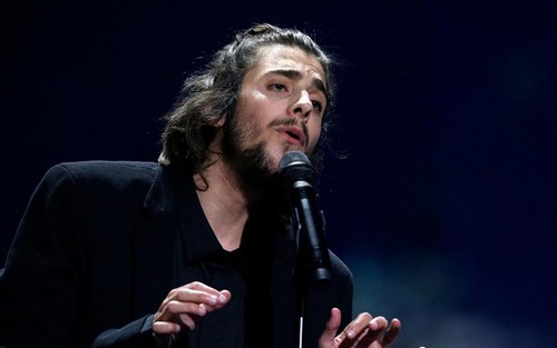 Eurovision 2017: Bồ Đào Nha bất ngờ thắng ứng viên nặng ký Italy bằng bài ca sầu mộng