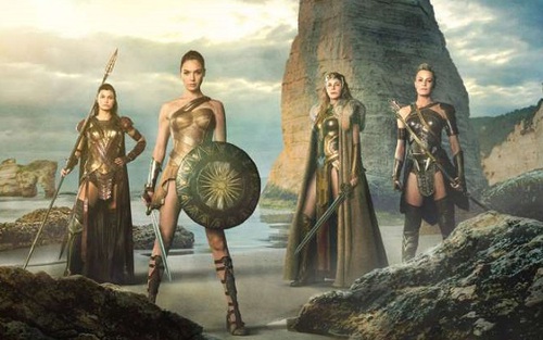 Wonder Woman chứng minh phụ nữ là bá chủ Vũ trụ DC ở Mỹ