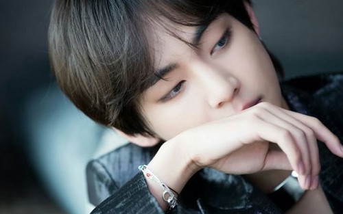 V BTS là thần tượng lý tưởng nhất Kpop nhờ không ít phiếu bình chọn từ Việt Nam