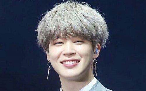 Món quà sinh nhật đặc biệt từ ga tàu điện ngầm gửi Jimin BTS