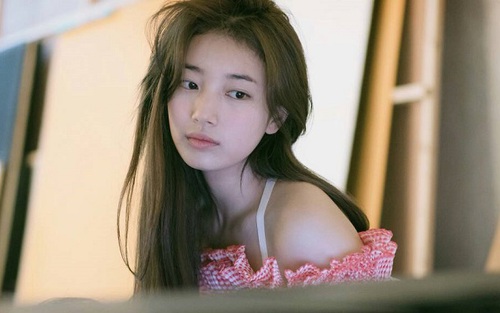 Suzy Bae đẹp tựa tiên nữ trong bộ ảnh chụp cận mặt