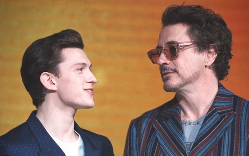 Marvel cuối cùng cũng tung cảnh hậu danh đề cho ‘Avengers: Endgame’, fan lại rơi nước mắt