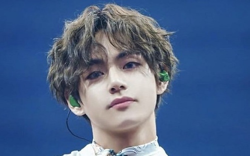 V BTS là ‘Người đàn ông đẹp trai nhất thế giới năm 2020’