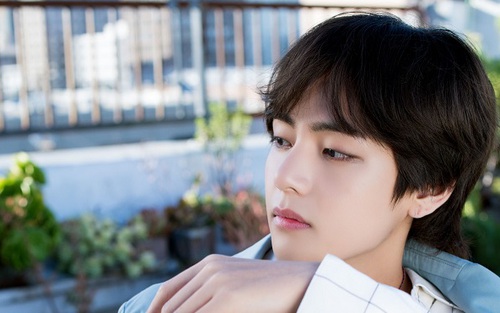 V BTS nằm trong số những thần tượng vật lộn với bệnh tật để theo nghề