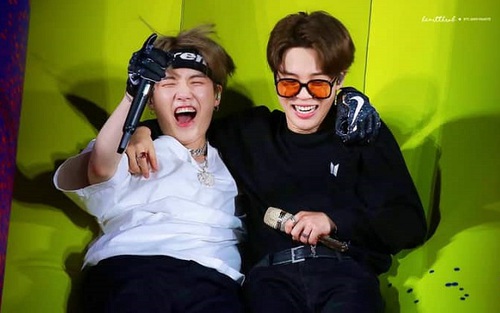 Lời chúc ‘man rợ’ của Suga trong sinh nhật Jimin BTS năm ngoái đã thành hiện thực