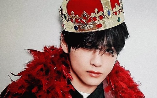 V BTS là thần tượng Kpop đầu tiên có quảng cáo sinh nhật trên TIME