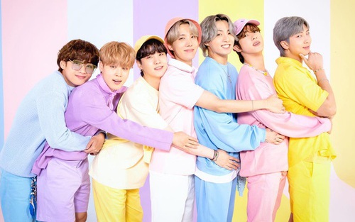 BTS có vượt nổi Twice về kỷ lục trụ hạng trên Billboard Global?