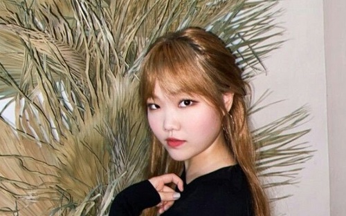ARMY chân chính lên tiếng khi fan BTS lao vào chê bai ngoại hình nghệ sĩ thần đồng của YG