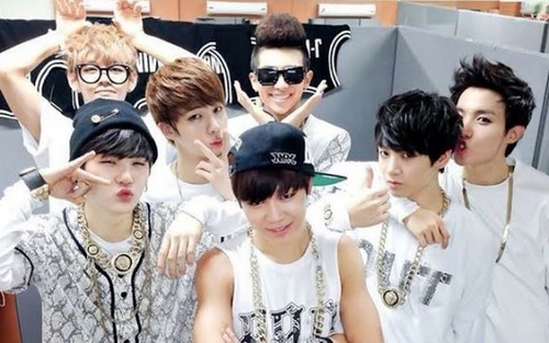 Nhiều sự thật ARMY mới khó biết về BTS: Từng cùng nhau đi học… lắc mông