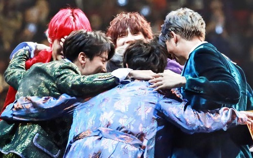 BTS thừa nhận không thể thành công nếu chỉ có 7 người