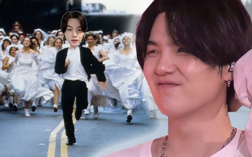 Suga BTS bối rối thấy tội trước biển người đòi cưới anh