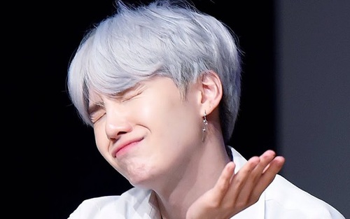 Suga BTS ngại ngùng tiết lộ về OST mới, sẽ tung chiêu gì đây?