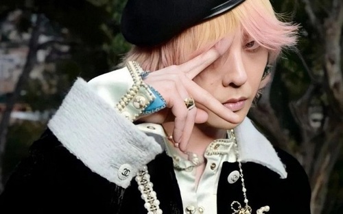 G-Dragon BigBang đẹp tâm phục khẩu phục trong outfit Chanel chính thức