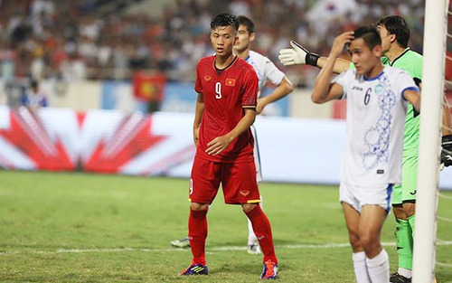 Phan Văn Đức: 'Sát thủ trong tay áo' của HLV Park Hang Seo