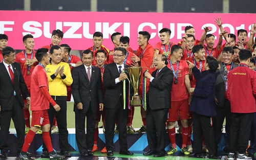 Việt Nam vô địch AFF Cup 2018: Năm đại cát của nền bóng đá