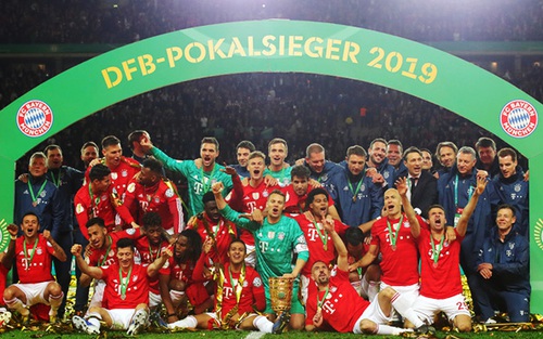 Leipzig 0-3 Bayern Munich: Lewandowski rực sáng, Bayern hoàn tất cú đúp vô địch