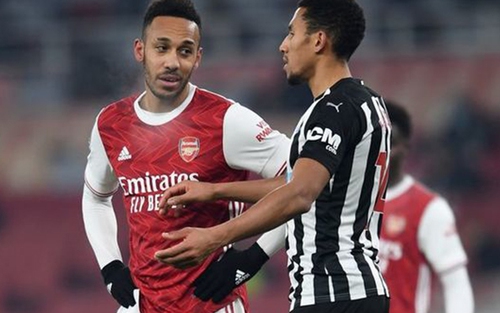 Kết quả bóng đá 18/1, sáng 19/1: Arsenal đại thắng Newcastle, Milan xây chắc ngôi đầu bảng