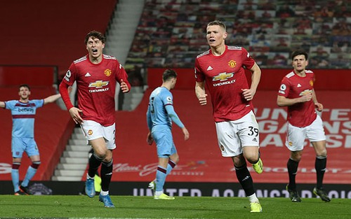 ĐIỂM NHẤN MU 1-0 West Ham: Khác biệt từ sai lầm đối thủ, Hàng công MU vẫn vô duyên