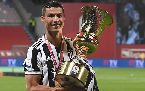 Ronaldo lập kỳ tích có một không hai