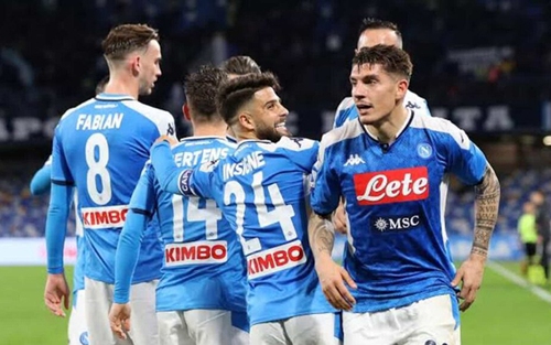 Soi kèo nhà cái Legia Warsaw vs Napoli. Nhận định, dự đoán bóng đá cúp C2 (00h45, 5/11)