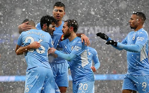 Man City 2-1 West Ham: Man xanh thể hiện đẳng cấp, gây áp lực với Chelsea