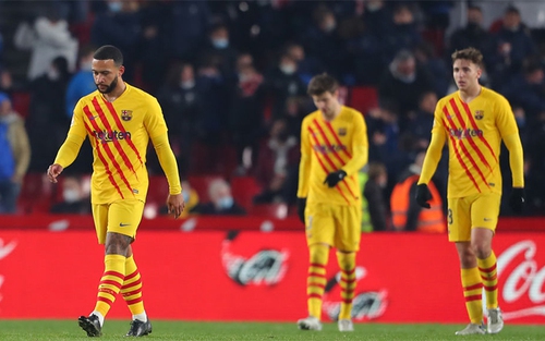 Granada 1-1 Barcelona: Nếm trái đắng phút 89, Barca lỡ hẹn Top 4
