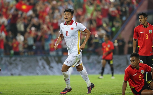 U23 Việt Nam 2-0 U23 Timor Leste: Văn Tùng là 'số 9' đích thực của thầy Park
