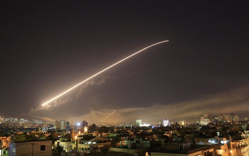 Tại sao Mỹ chọn tên lửa Tomahawk để không kích Syria?