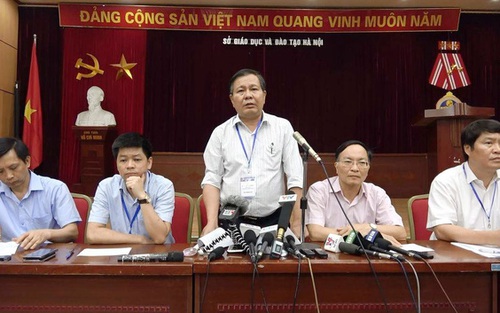 Giáo viên làm lọt đề thi vào lớp 10 tại Hà Nội bị tạm đình chỉ công tác