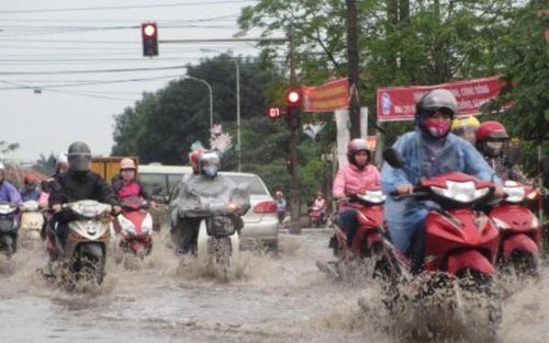 Bắc và Trung Bộ mưa lớn đến 1/8, khả năng xảy ra tố, lốc và gió giật mạnh