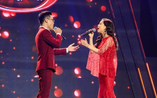 Tập 1 ‘Tuyệt đỉnh song ca’: Thêm nút phong tỏa, các HLV ‘khốn đốn’ khi chọn thí sính
