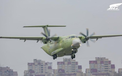 Nga: Máy bay vận tải quân sự Il-112V lần đầu cất cánh