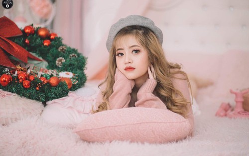 Dân mạng 'truy lùng' cô gái khiến Trường Giang 'điên đảo', Dương Triệu Vũ hối thúc thi Hoa hậu