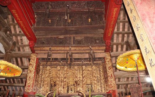 Chiêm ngưỡng bảo vật quốc gia Cửa võng đình Diềm ở Bắc Ninh