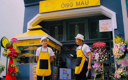 'Ông trùm gameshow' Khương Dừa đóng phim 'Bánh mì ông Màu'