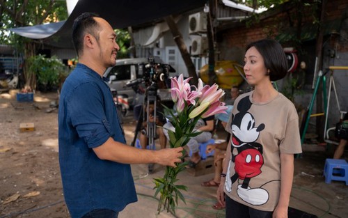 'Chuyện xóm tui' của Thu Trang - Tiến Luật thắng giải Webdrama hay nhất năm