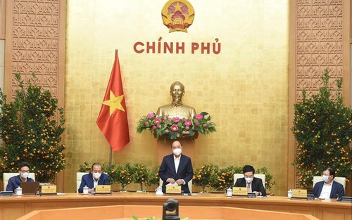Thủ tướng Nguyễn Xuân Phúc: Các tỉnh đang có ổ dịch được áp dụng các biện pháp mạnh