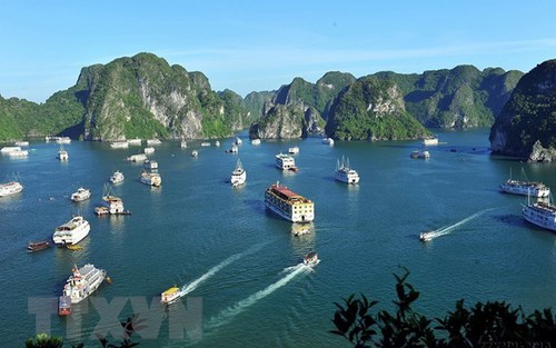 Vịnh Hạ Long: điểm tham quan hàng đầu châu Á