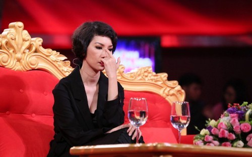 VIDEO: Xuân Lan từng 'yêu nhầm' gay, lại còn bị tố ‘chơi ngải’