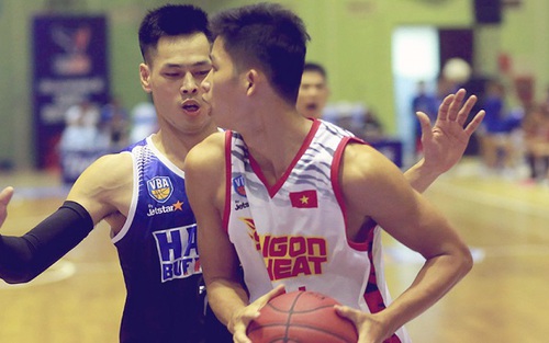 HY HỮU: Trọng tài mắc lỗi khiến trận đấu mất gần 4 phút tại giải bóng rổ VBA