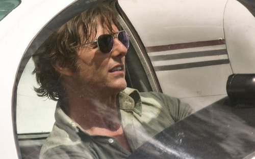 Tom Cruise bị buộc tội sau cái chết của 2 phi công vì quá 'say' những cảnh phim 'kinh điển'