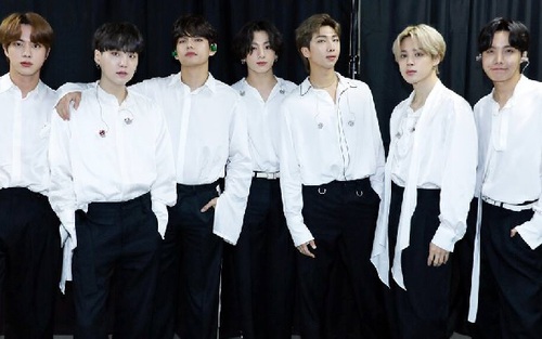 BTS ăn diện xuất sắc, đổ bộ thảm đỏ AMA 2020