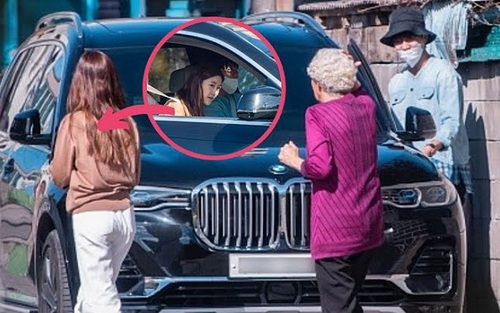 Dispatch tung loạt ảnh Lee Seung Gi và Lee Da In bí mật hẹn hò cuối 2020