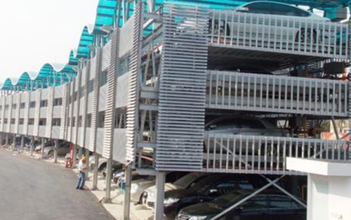 Hà Nội còn 12 dự án bãi đỗ xe có chủ trương chấm dứt đầu tư
