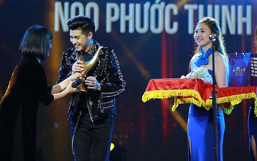 Ca sĩ của năm Noo Phước Thịnh: 'Đến với Cống hiến, quả thật là một con đường rất dài'