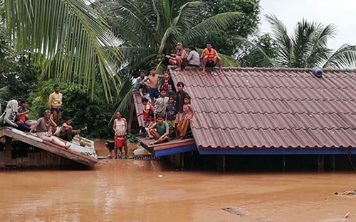 Vỡ đập thủy điện tại Lào: Ảnh hưởng không đáng kể đến lũ ĐBSCL, Quân khu 5 Việt Nam tham gia cứu hộ